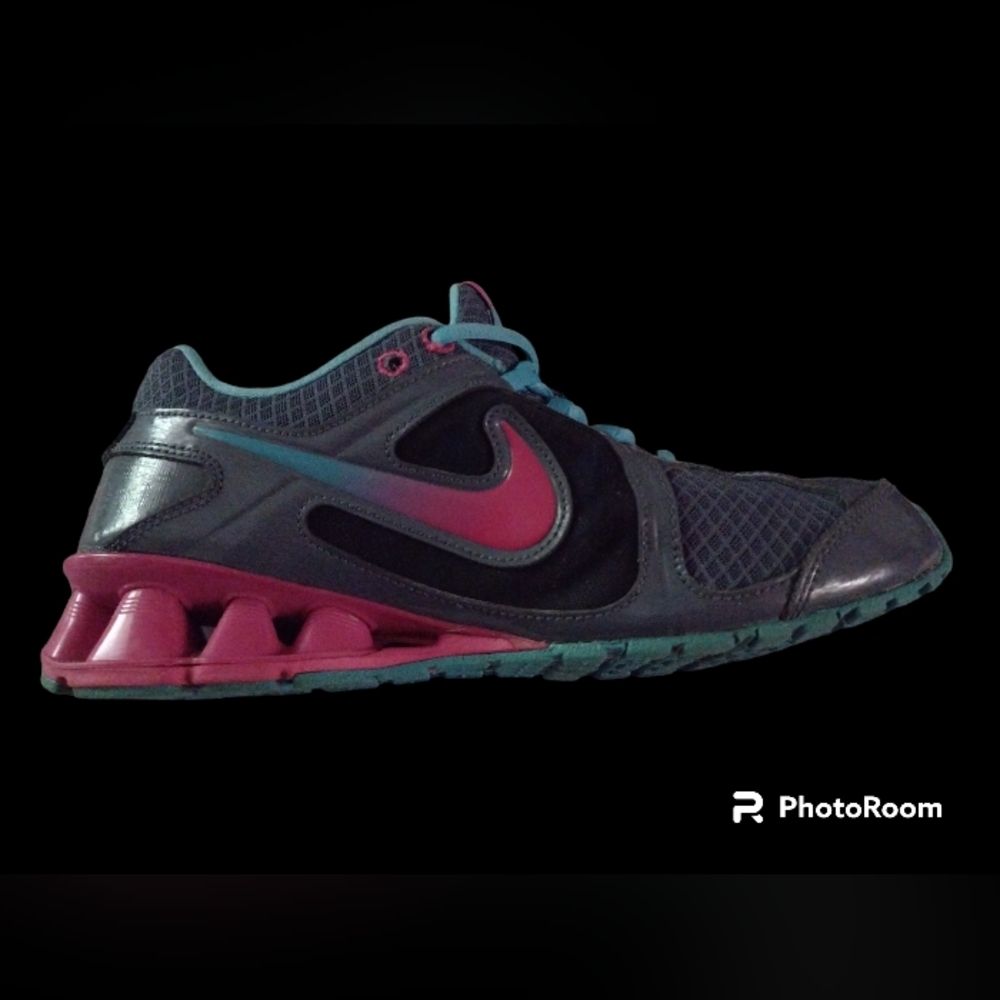 NIKE Reax SZ 9 women's gray 🩷🩷 pink💙blue excellent